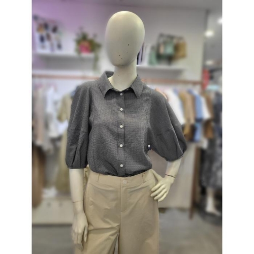 SOOS 지짐이원단 고방퍼프소매 블라우스셔츠 S243NBL8Z1