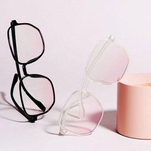 핑크 그라데이션 패션 뿔테 선글라스 여성 각진 예쁜 WE54301