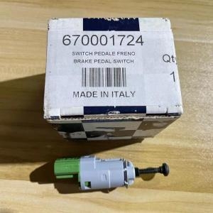 마세라티  콰트로포르테 르반테 지브리 3.0 브레이크 라이트 페달 스위치 OEM 670001724 신제품