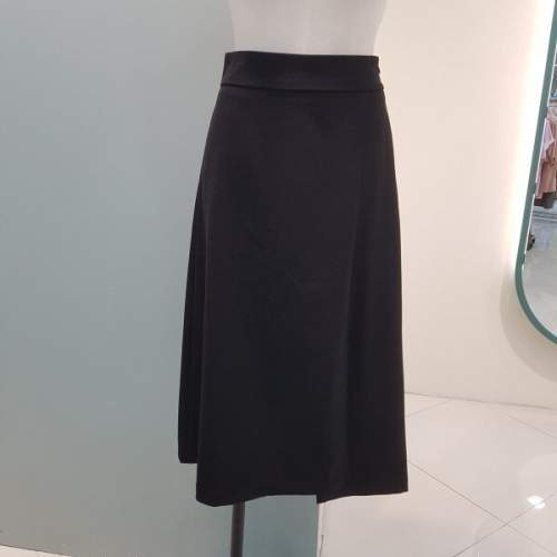 SOOS 뒷밴딩앞후라쉬스커트 S253BSK801/블랙