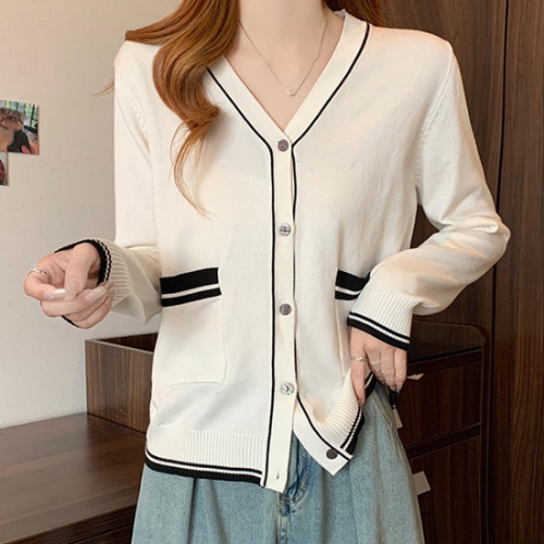 몽드 레이즈브이넥배색가디건 mde2301495