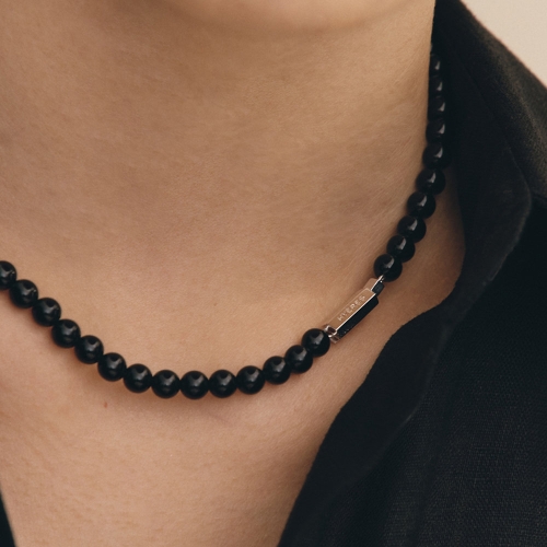 이에르로르  H edition BR W 볼 블랙 오닉스 비즈 목걸이 HL6N46629WB420