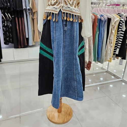 SOOS 배색A라인 S243BSK901