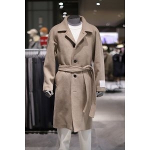 BON 카멜 캐시미어 혼방 헤링본 발마칸 벨티드 롱 코트 BN1WHA278CA