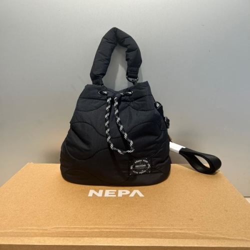 네파 THERMO-PUFF 써모퍼프 버킷백 _ 7KE7515