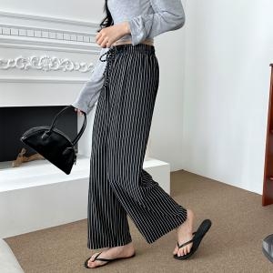 탑텐 스토어추천 욘데 스트라이프 쿨 찰랑 통바지 SD-240413