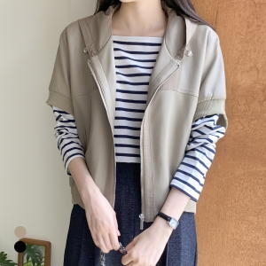 KARRA 립후드점퍼베스트_A4F0257