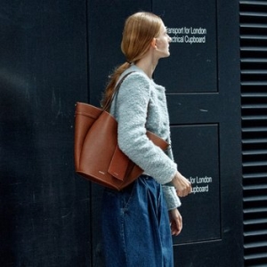 조이그라이슨 베이스 쇼퍼백 LW4AD5920_FI