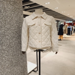 지고트 트위드 배색 퀼텀 점퍼 JPAE2PD043