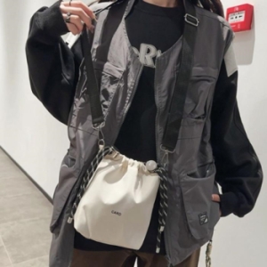 라일리 Rly 쿨샵 남여 캐주얼미니크로스백 스트링포인트 메신저백 18019657