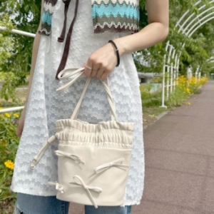 라일리 Rly BR60 리본 포인트 숄더백 여자 조리백 미니 캐주얼백 18019696