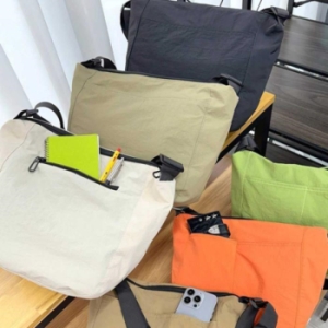 라일리 Rly 크로스백 숄더백 남여공용 데일리 스퀘어쉐입 가벼운 18019670