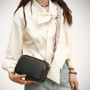 라일리 Rly 소가죽 앞포켓 크로스백 패턴 스트랩 핸드폰가방 18019628