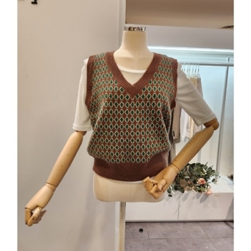 클리지 브이넥 패턴 니트 베스트 조끼 CO8WKV01-39F