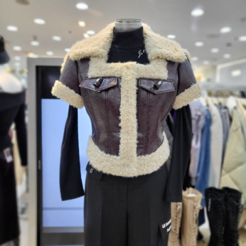 에고이스트 여성 하프소매 무스탕 베스트 EP4MV960iu