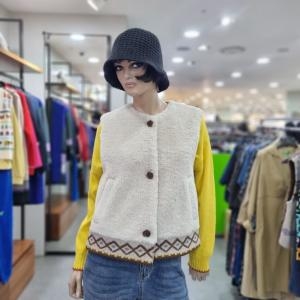 베네통 니트퍼점퍼 BAJP68361