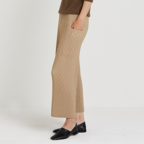 플리츠미 여성 투 티어드 자가드 퀼팅 카고 팬츠_PPPTW324002