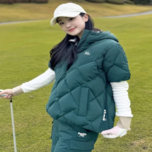 LF 더블플래그 여성 스윙앵글 그래픽 반팔 다운 점퍼_DWJU4D811E3