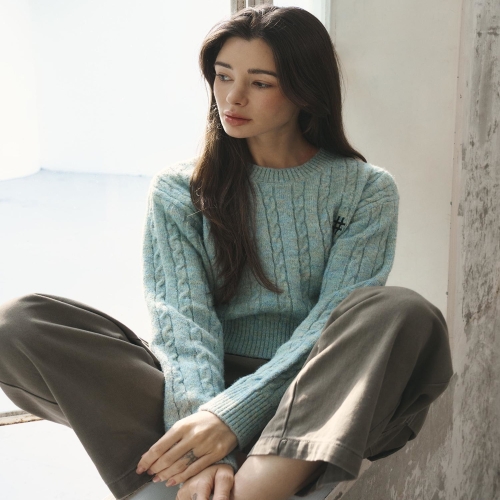 에센셜 빈트릴 우먼즈 해시태그 로고 크롭 니트 민트 BA243KT501MT