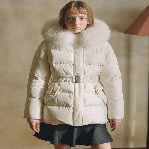 올리브데올리브 여성 폭스 퍼 후드 벨티드 슬림핏 구스 다운 점퍼 OP4WMA650