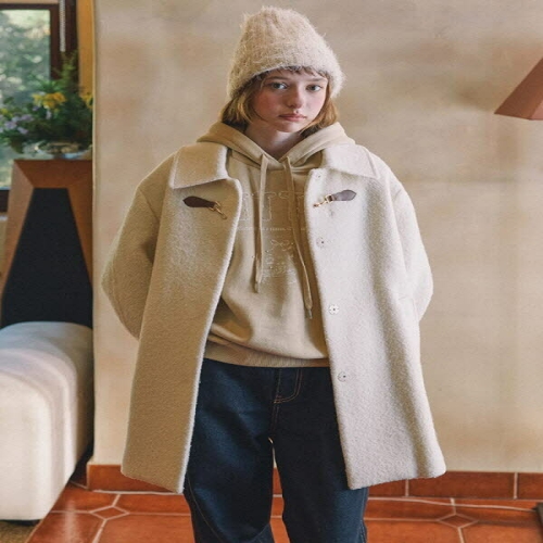 올리브데올리브 여성 가죽 장식 부클 하프 코트 OW4WHA580