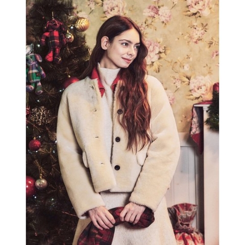 헤지스레이디스 여성 베이지 단색 양모피 양면자켓 HSJA4D101I1