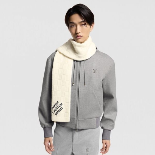 루이비통 다미에 스너그 스카프 M92755