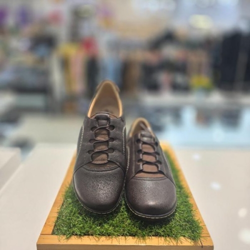 허시파피 세이브존04 여성컴포트캐주얼3cm스티치밴딩스니커즈 333FFQ475