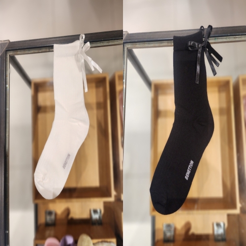 베네통키즈 리본골지단양말 QCET06511 BKIV 아동 여아 양말 봄 천호 딜