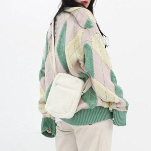 더블엠 MZ 로디 양털모양 여학생 크로스백A WFGD360