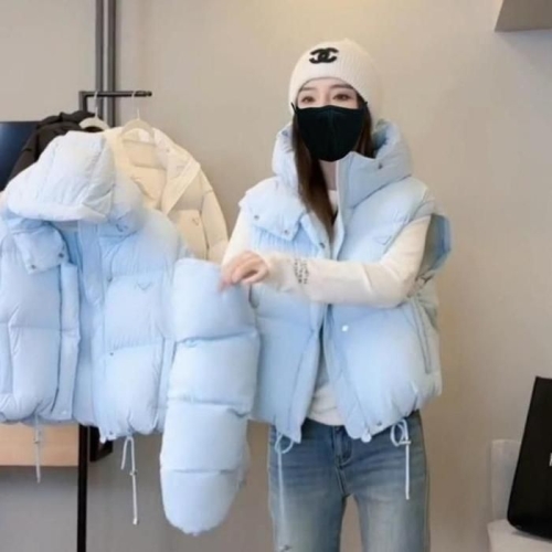 오노마 폼폼 소매 탈부착 조끼 후드 패딩점퍼 SD-241108