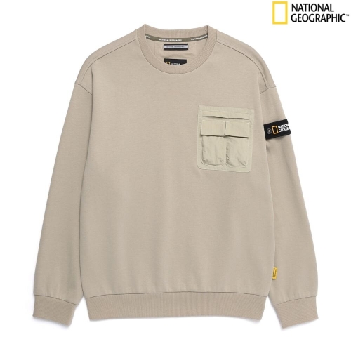 내셔널지오그래픽 N251USW110 NRN 가슴포켓 세미오버핏 맨투맨 CARBON BLACK