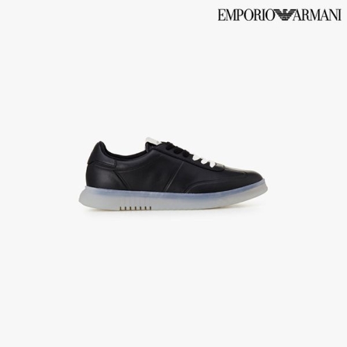 엠포리오아르마니 엠포리오 남성 투명 아웃솔 레더 스니커즈 A515131021