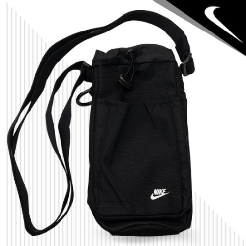 나이키 클럽 하이드레이션 캐리어 가방 HM6828091 블랙_신