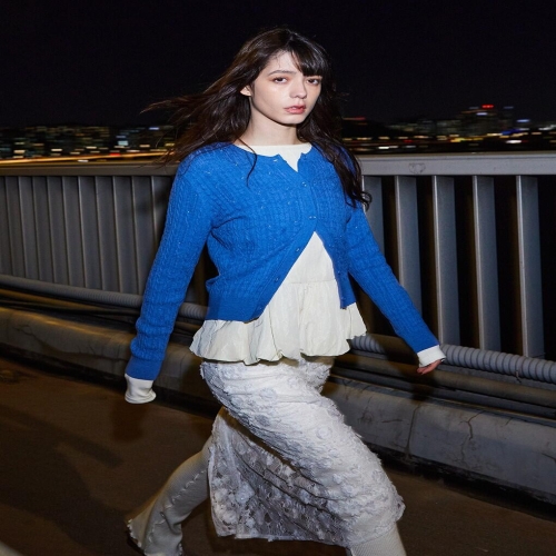 씨씨콜렉트 여성 케이블 자카드 가디건 C251KSL001