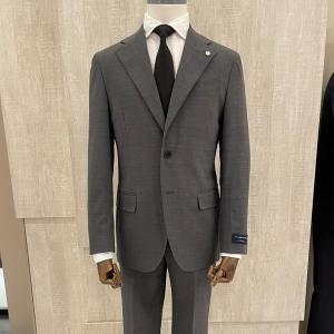 지이크 SS이테리수입원단 그레이 정장_PIJ2015