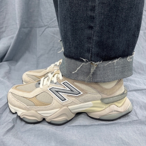 뉴발란스 9060 씨 솔트 U9060MAC