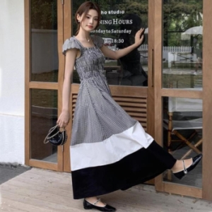 오노마 ONM 체크 패턴 데일리 배색 투톤 스모크 밴딩 원피스 30257619