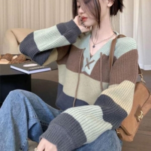 오노마 ONM 스트랩 여성 니트티 브이넥 크롭 스웨터 긴팔 티셔츠 30248479