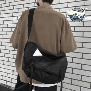 모던 스타일 학생용 포켓 크로스백 미니가방 WFH6F8J