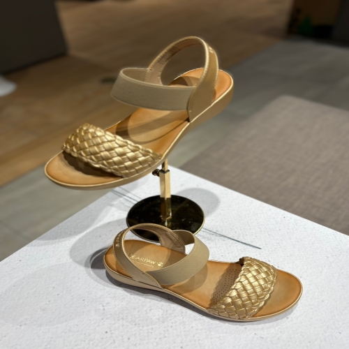 베어파우 HILTON III 여성 샌들 경량 웨지 골드 K2783280RB-W