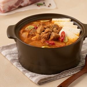이마트 피코크 금돼지식당 김치찌개 500g