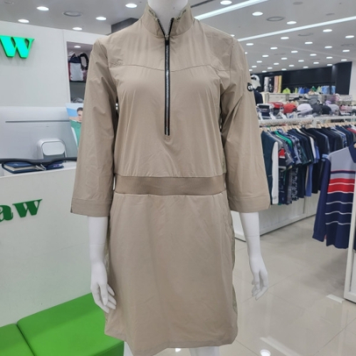 마코 모다남양주 여성 허리시보리 하이넥 원피스 MNW2OP7117_GN