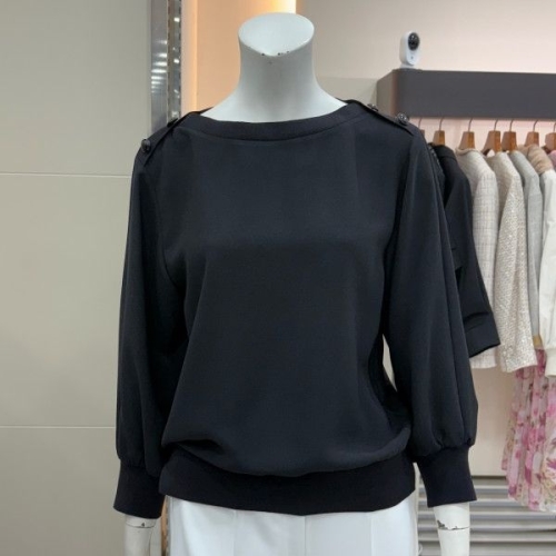 아이잗바바 투 버클 라운드 블라우스 BR5AOBL751