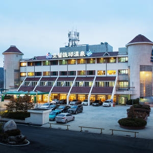 덕구 온천리조트 호텔 객실