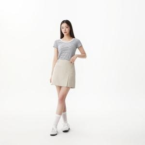 플라스틱아일랜드 BEIGE 와이드넥 스트라이프 반팔 티셔츠 PR7CH304