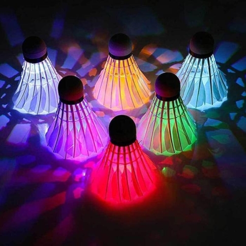 셀러허브  JHQS6MWD_53DN 발광셔틀콕 야광 깃털 셔틀콕 세트 4PCS