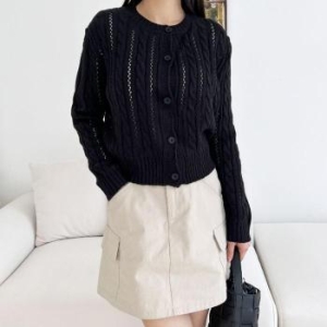 오노마 ONM 레이어드템 여성 꽈배기 펀칭 니트 가디건 32097337