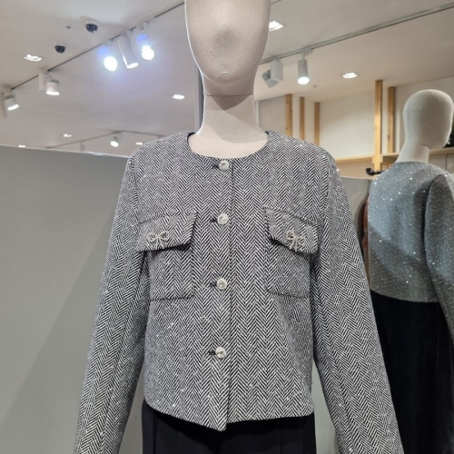 르니앤맥코이 MM04JK603HJX 실버 샤이닝 큐빅 단추 쟈켓