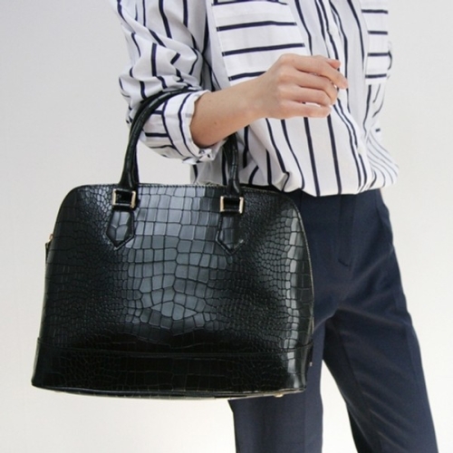 패션스토리 파리앤유  악어볼리드백